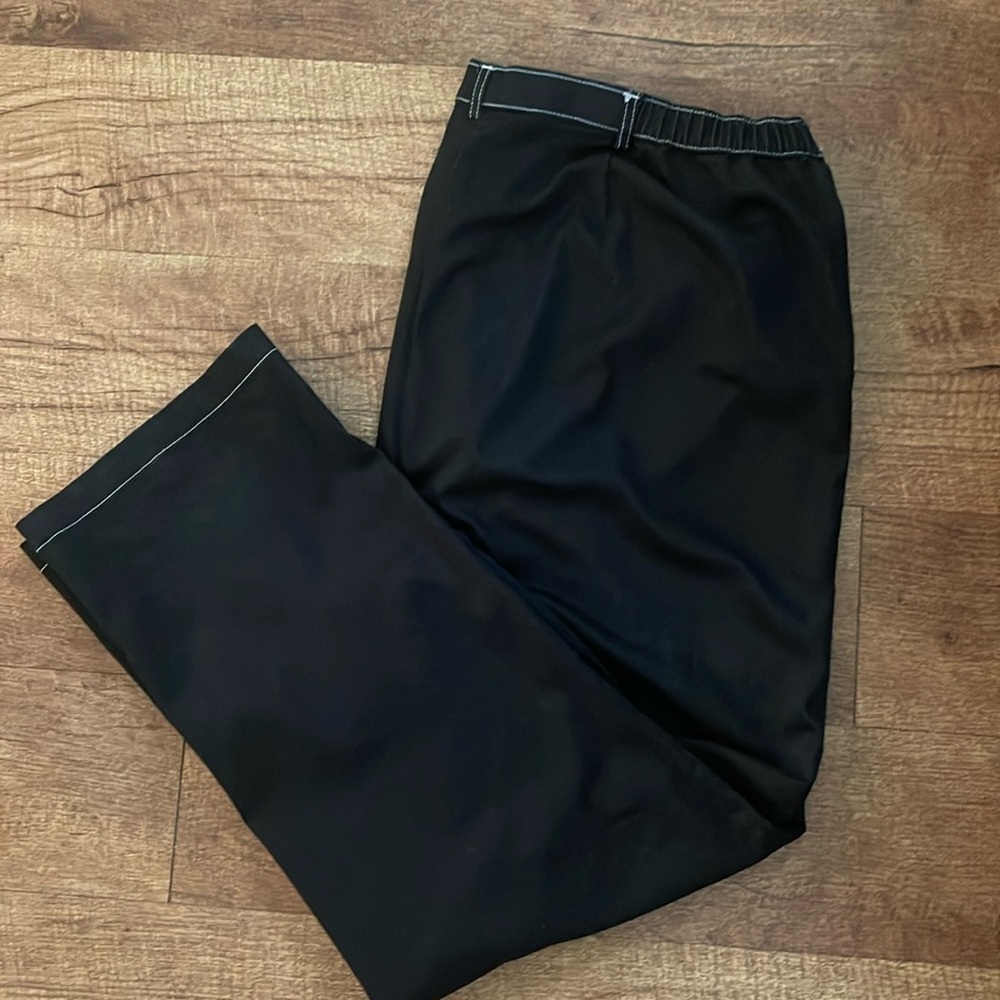 TanJay black pants with front pockets and silver accents. Size 18W